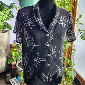 EUC Vintage Premier International Black White Floral Sheer Button Up Blouse